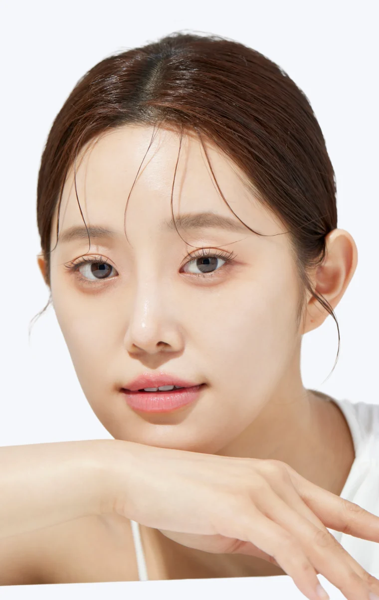 성형 수술 부위별로 남을 수 있는 흉살을 살펴보는 얼굴 이미지